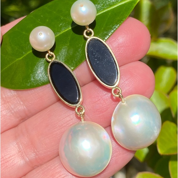 HUGE 14K 18K Yellow Gold Pearl Onyx Mabe Pearl Vintage Dangle